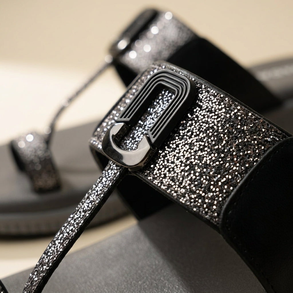 Women's Cushioned Toe-Post Sandal in Black — Dinesh Family Footwear (view 4)