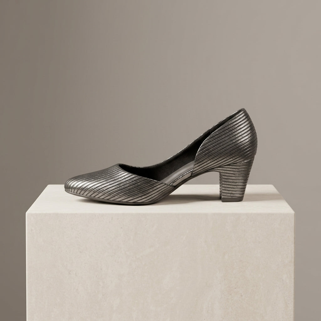 Women's Textured Block-Heel Pump - Black