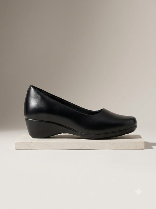 Black Low-Wedge Bellies