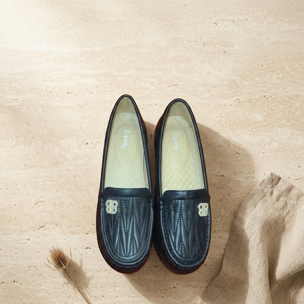 Women's Quilted Wedge Loafer - Black