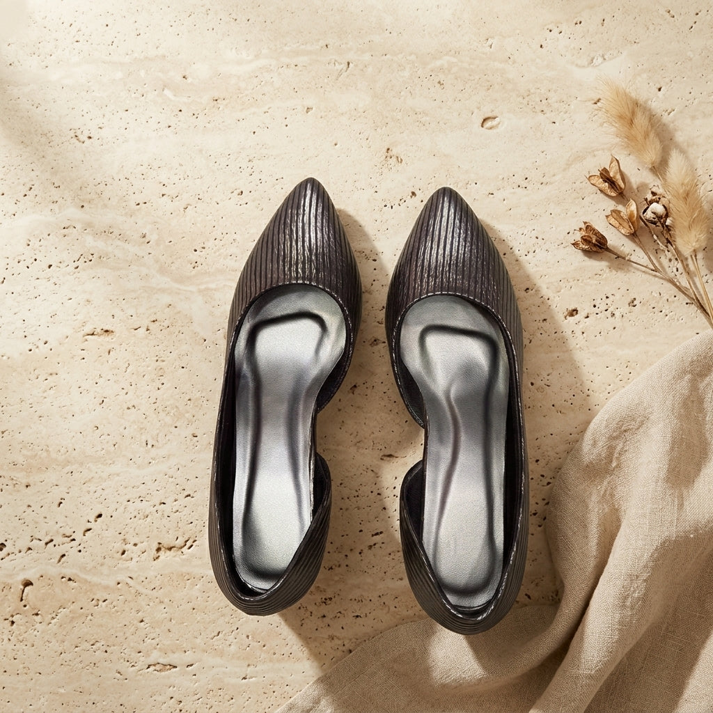 Women's Textured Block-Heel Pump - Black